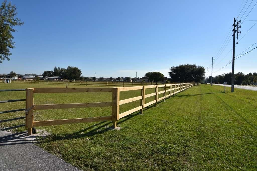 For Rent: $3,600 (3 beds, 2 baths, 3108 Square Feet)