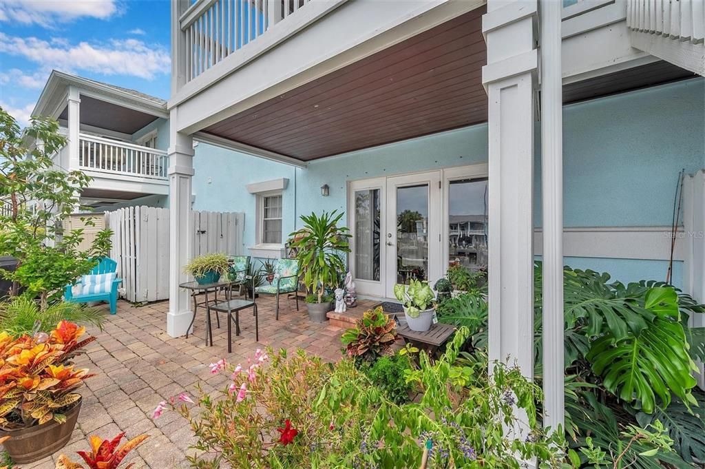 En Venta: $274,000 (2 camas, 1 baños, 774 Pies cuadrados)