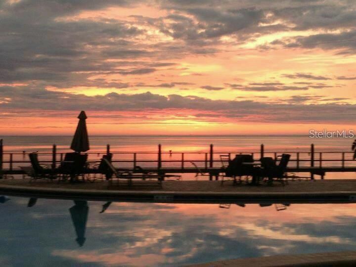 En Venta: $274,000 (2 camas, 1 baños, 774 Pies cuadrados)