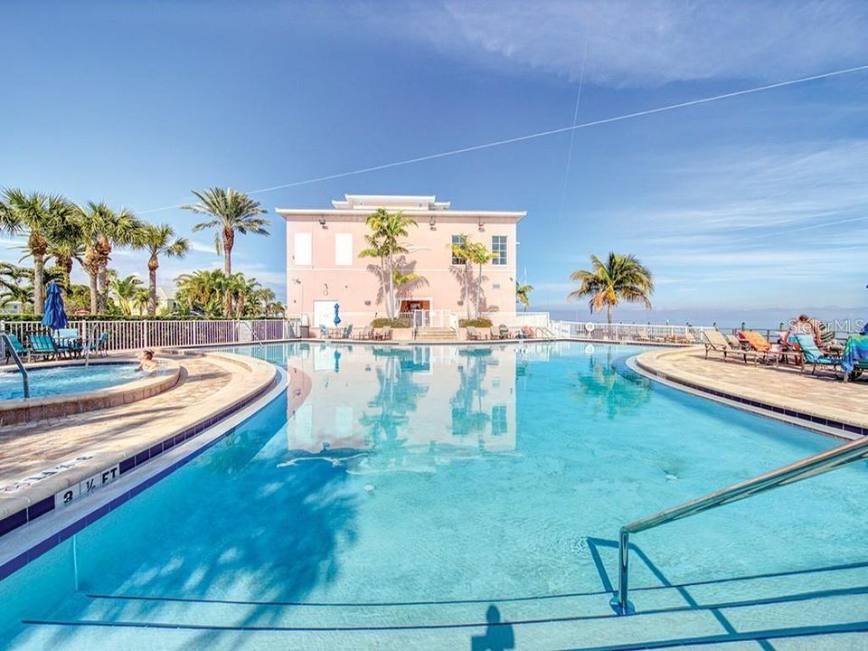 En Venta: $274,000 (2 camas, 1 baños, 774 Pies cuadrados)