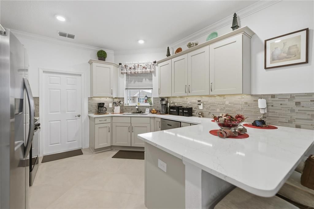 待售: $299,900 (2 贝兹, 2 浴室, 1342 平方英尺)