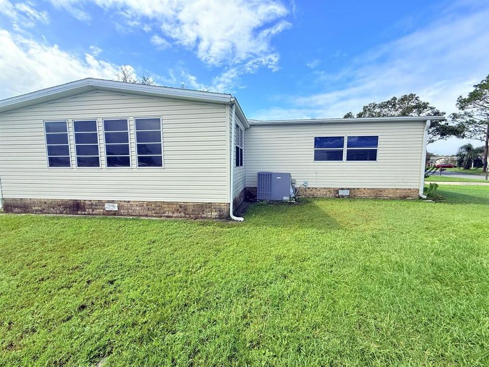 For Sale: $269,900 (3 beds, 2 baths, 1334 Square Feet)