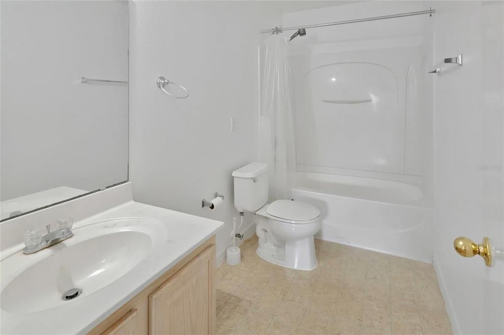 For Sale: $450,000 (4 beds, 2 baths, 2396 Square Feet)