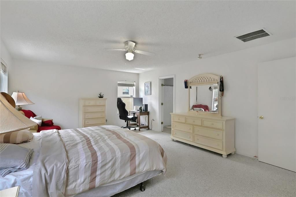 For Sale: $450,000 (4 beds, 2 baths, 2396 Square Feet)