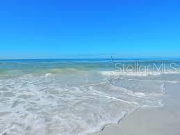 En Venta: $375,000 (2 camas, 1 baños, 865 Pies cuadrados)