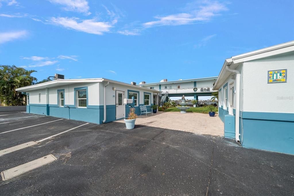 En Venta: $375,000 (2 camas, 1 baños, 865 Pies cuadrados)