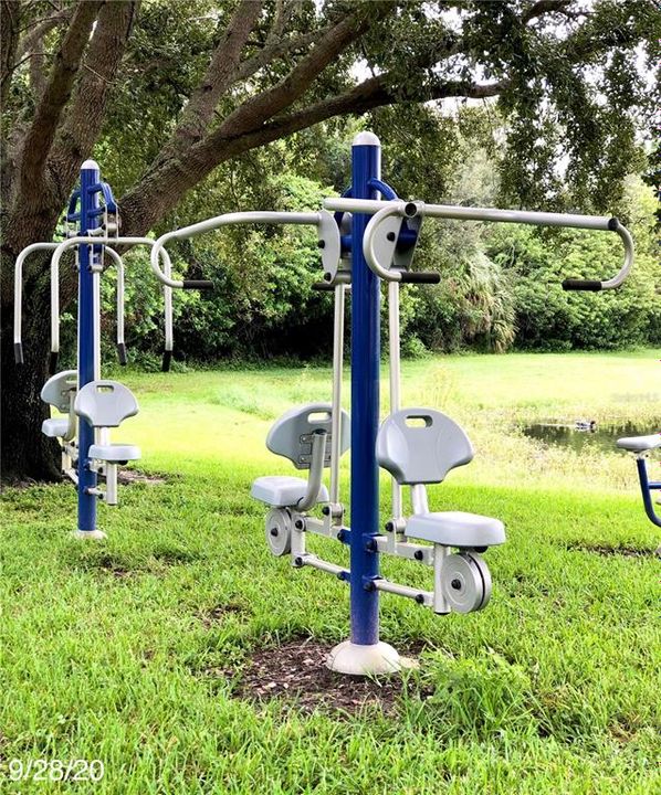 В аренду: $1,600 (2 спален, 2 ванн, 905 Квадратных фут)