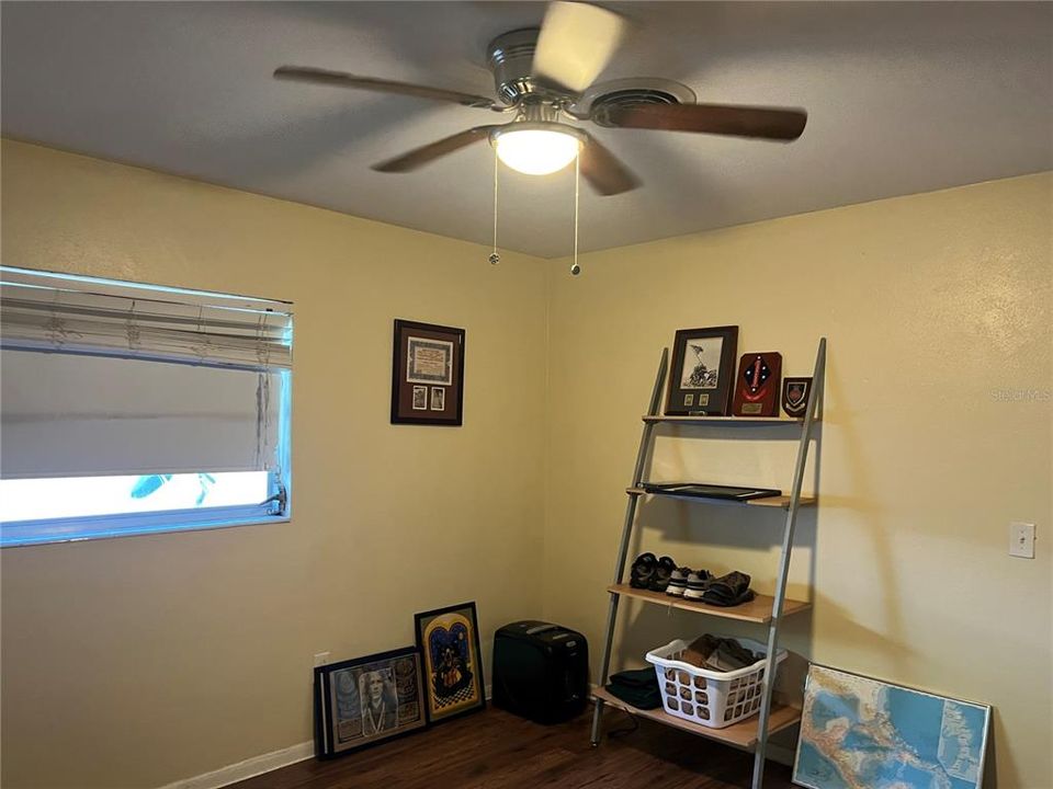 For Sale: $439,900 (2 beds, 1 baths, 1248 Square Feet)