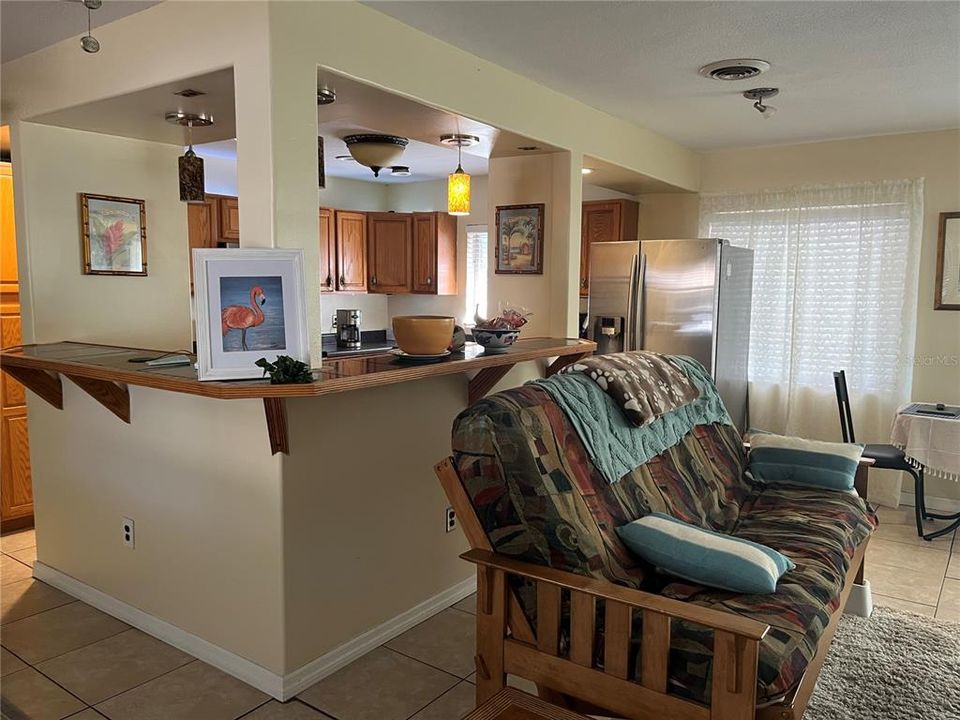 For Sale: $439,900 (2 beds, 1 baths, 1248 Square Feet)