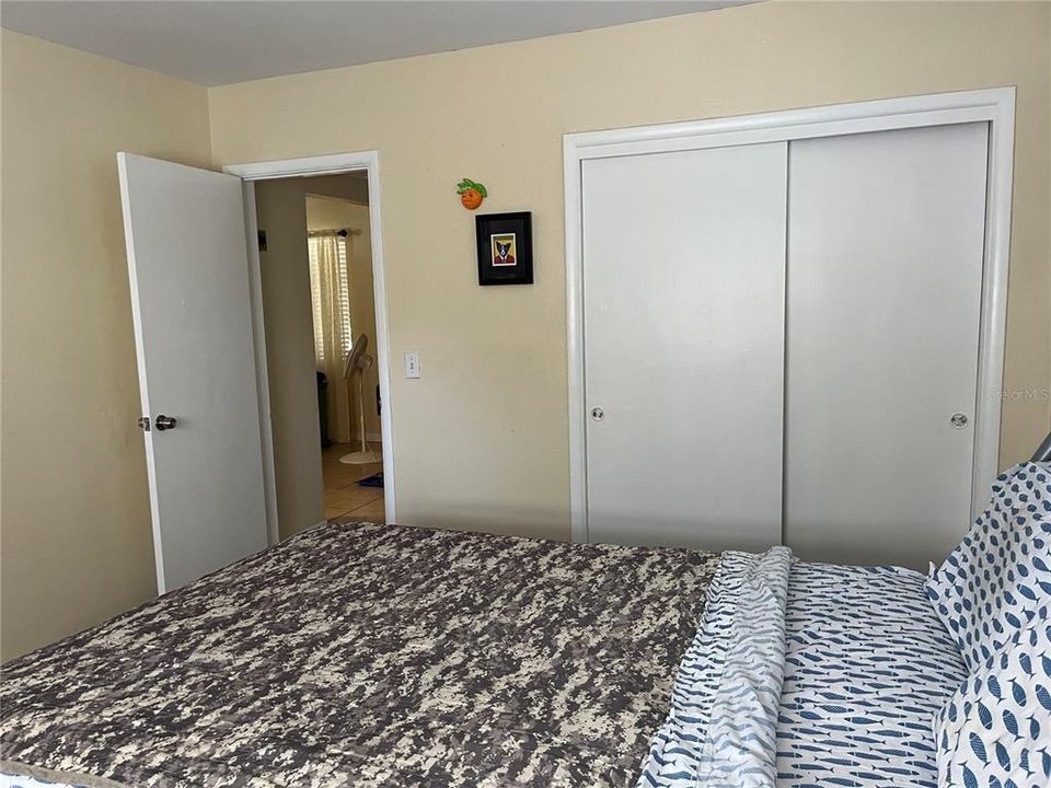 For Sale: $439,900 (2 beds, 1 baths, 1248 Square Feet)