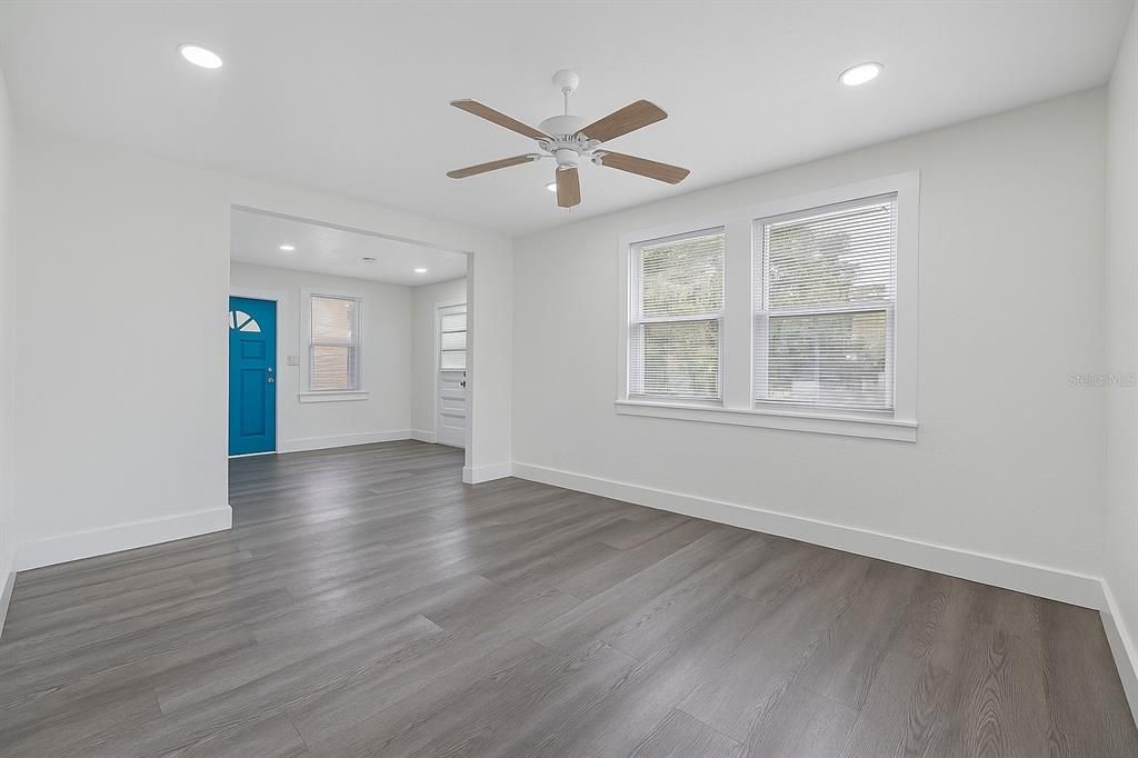 En Renta: $1,875 (2 camas, 1 baños, 700 Pies cuadrados)