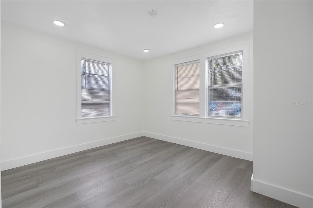 En Renta: $1,875 (2 camas, 1 baños, 700 Pies cuadrados)