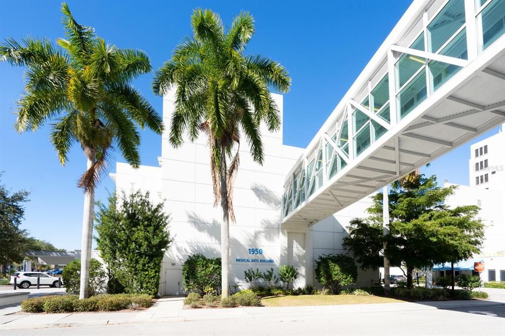 For Sale: $3,850,000 (0.31 acres)