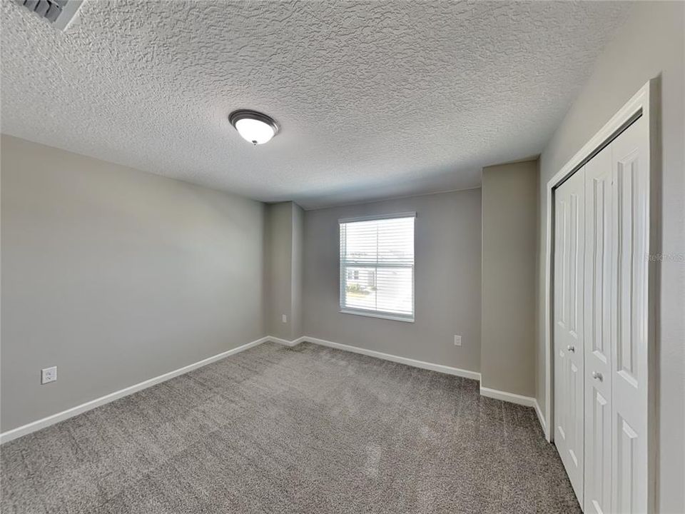 For Rent: $1,959 (3 beds, 2 baths, 2584 Square Feet)