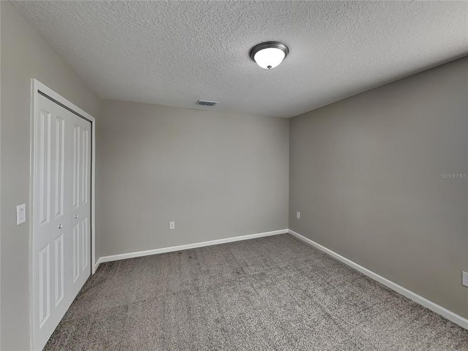 For Rent: $1,959 (3 beds, 2 baths, 2584 Square Feet)