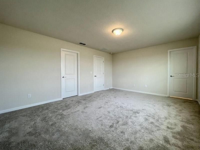 For Rent: $2,145 (3 beds, 2 baths, 2072 Square Feet)