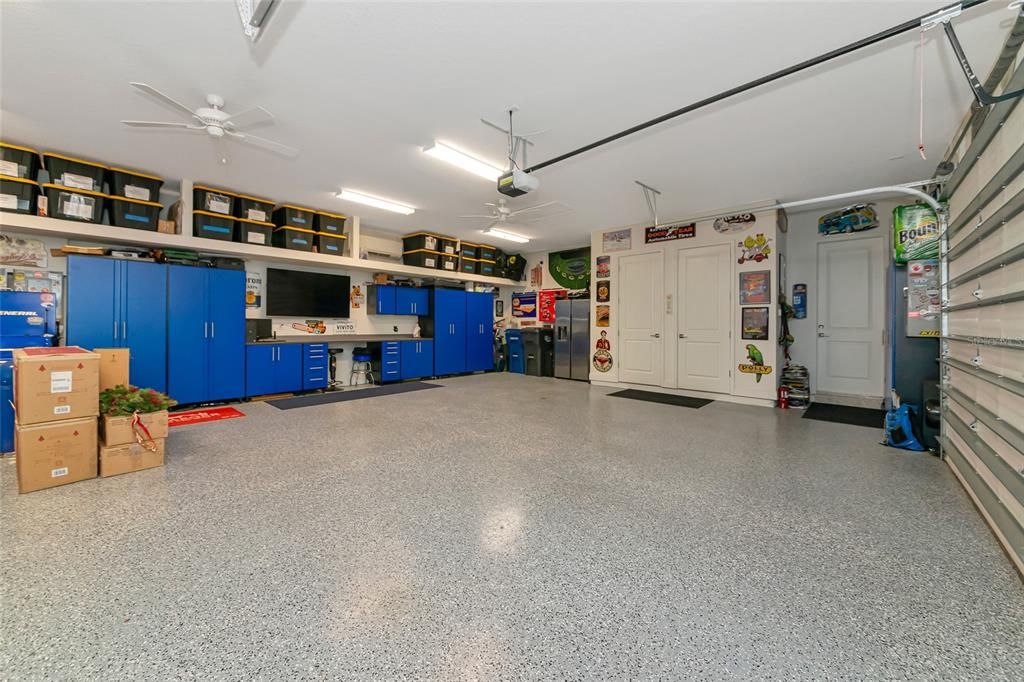 For Sale: $1,190,000 (4 beds, 4 baths, 3400 Square Feet)