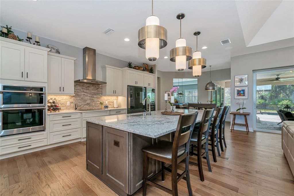 For Sale: $1,190,000 (4 beds, 4 baths, 3400 Square Feet)