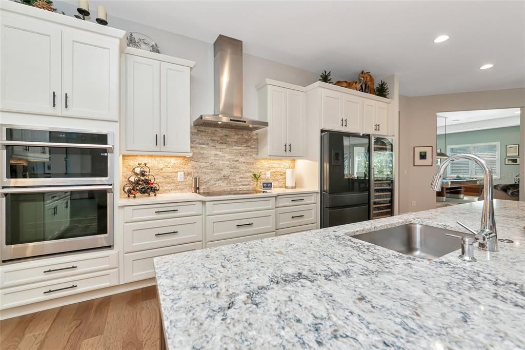 For Sale: $1,190,000 (4 beds, 4 baths, 3400 Square Feet)