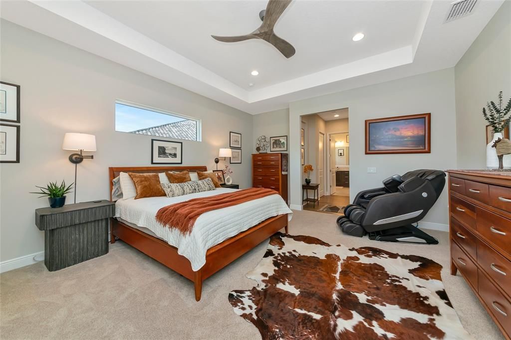 For Sale: $1,190,000 (4 beds, 4 baths, 3400 Square Feet)