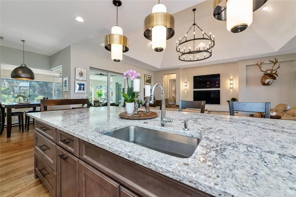 For Sale: $1,190,000 (4 beds, 4 baths, 3400 Square Feet)