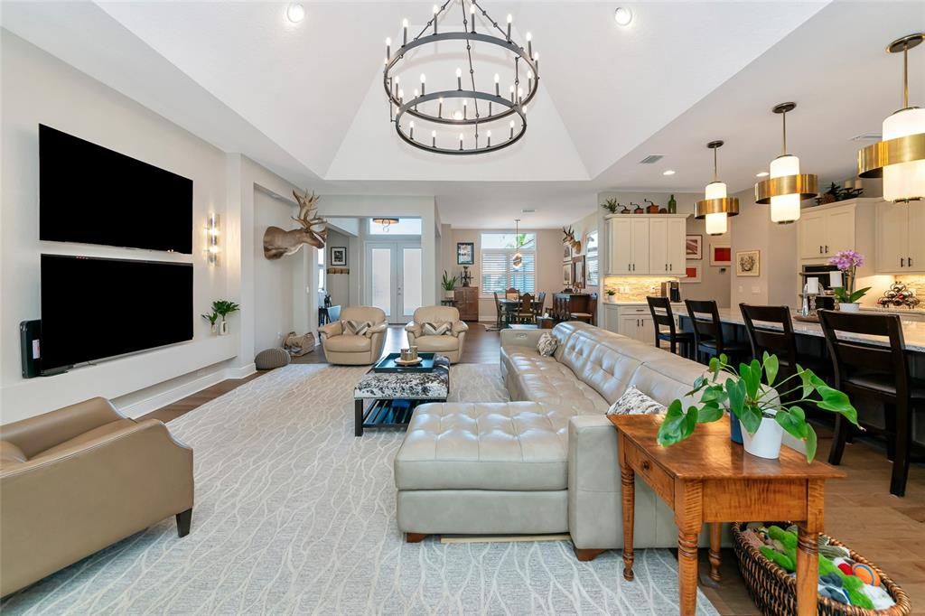 For Sale: $1,190,000 (4 beds, 4 baths, 3400 Square Feet)