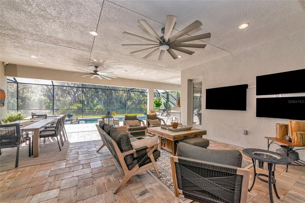 For Sale: $1,190,000 (4 beds, 4 baths, 3400 Square Feet)