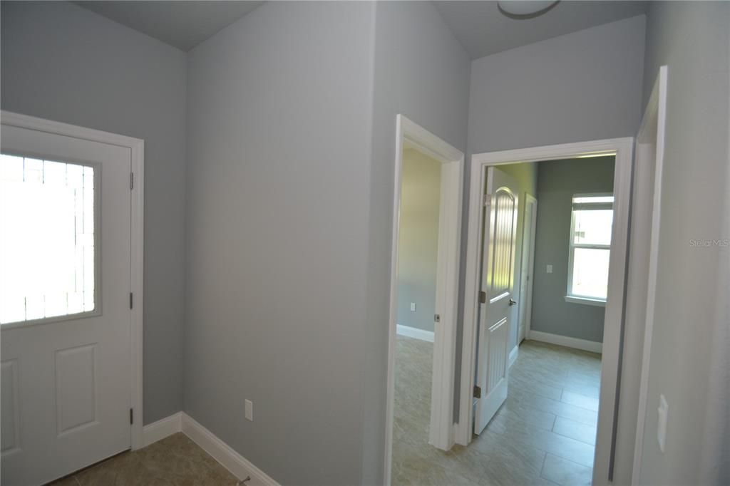 For Rent: $1,775 (3 beds, 2 baths, 1206 Square Feet)