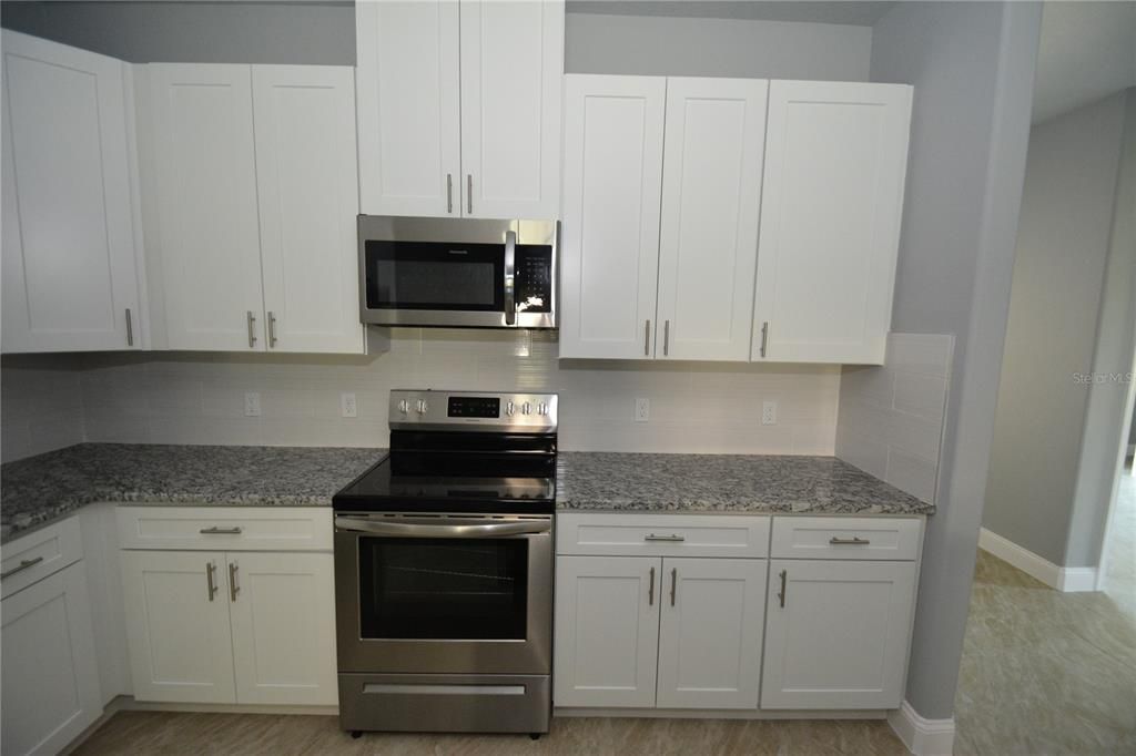 For Rent: $1,775 (3 beds, 2 baths, 1206 Square Feet)