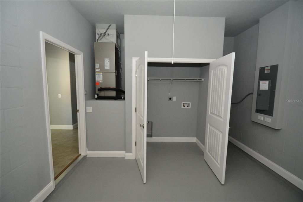 For Rent: $1,775 (3 beds, 2 baths, 1206 Square Feet)