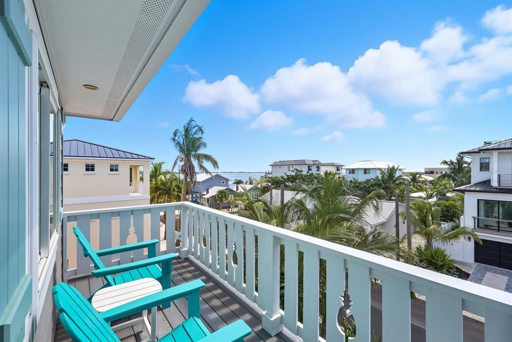 For Sale: $3,495,000 (7 beds, 6 baths, 3078 Square Feet)