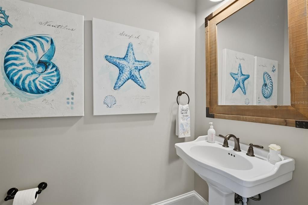 For Sale: $3,495,000 (7 beds, 6 baths, 3078 Square Feet)