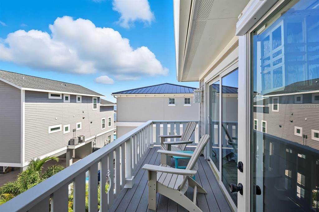 For Sale: $3,495,000 (7 beds, 6 baths, 3078 Square Feet)