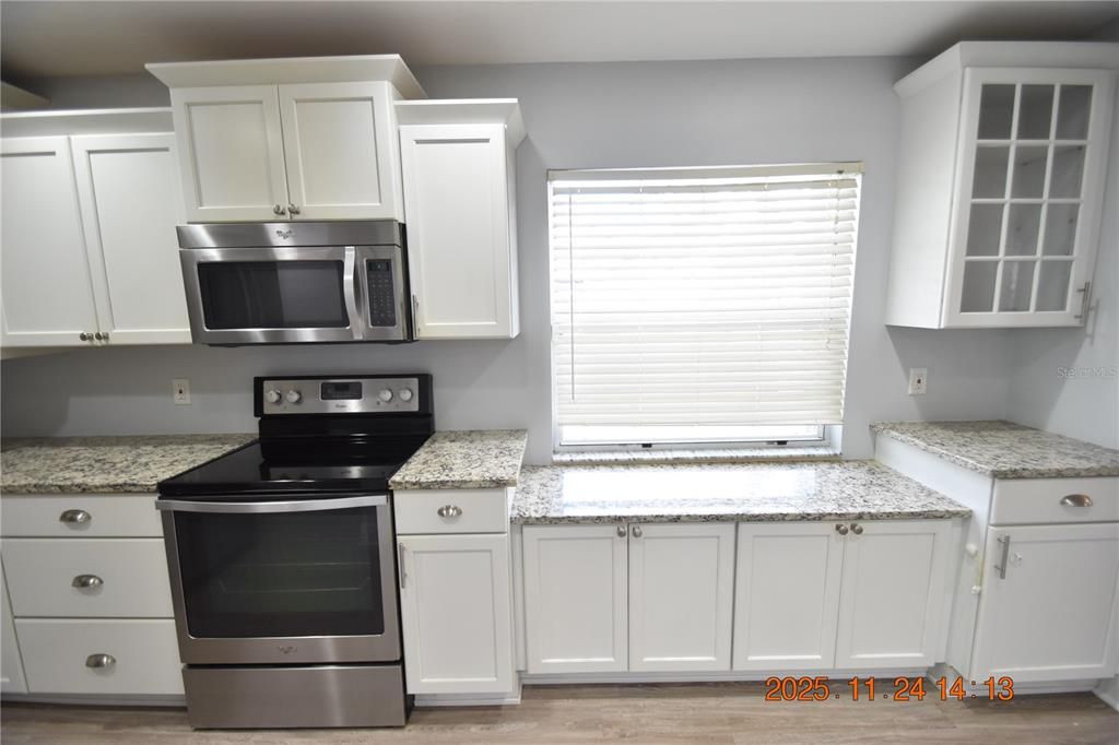 En Renta: $2,295 (2 camas, 2 baños, 1355 Pies cuadrados)