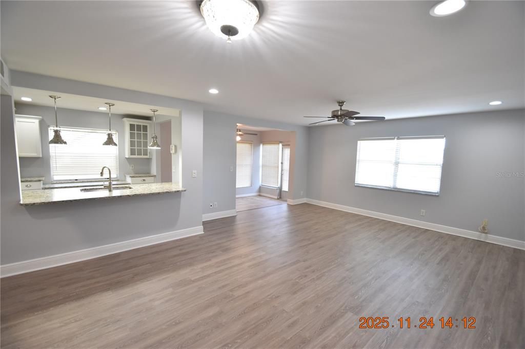 En Renta: $2,295 (2 camas, 2 baños, 1355 Pies cuadrados)