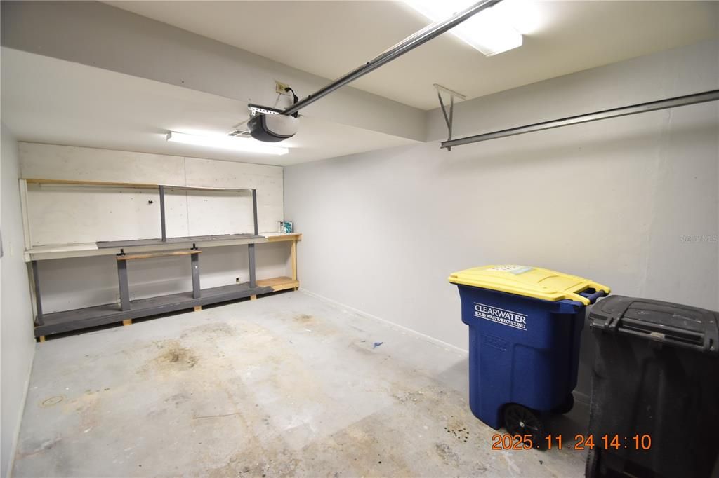 En Renta: $2,295 (2 camas, 2 baños, 1355 Pies cuadrados)