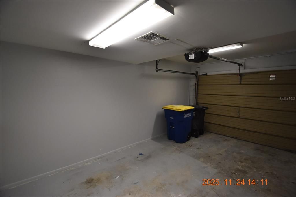 En Renta: $2,295 (2 camas, 2 baños, 1355 Pies cuadrados)