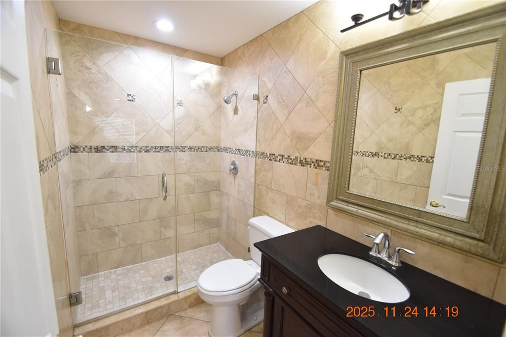 En Renta: $2,295 (2 camas, 2 baños, 1355 Pies cuadrados)