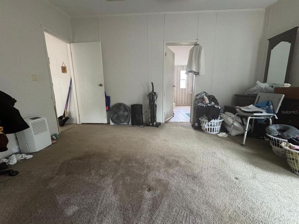 For Sale: $140,500 (3 beds, 2 baths, 1920 Square Feet)