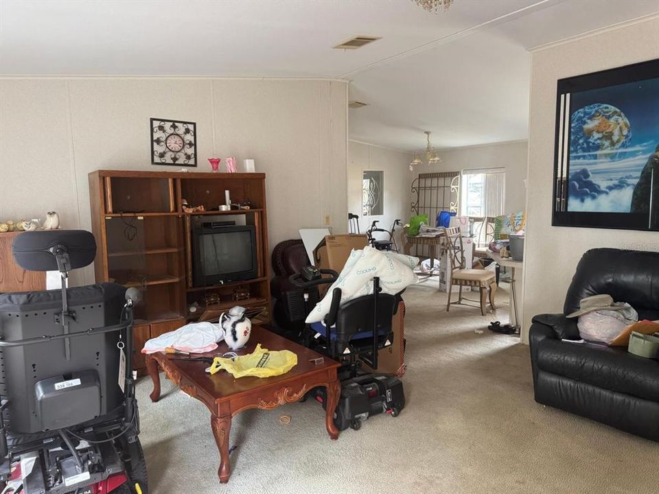 For Sale: $140,500 (3 beds, 2 baths, 1920 Square Feet)