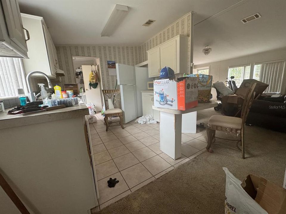 For Sale: $140,500 (3 beds, 2 baths, 1920 Square Feet)