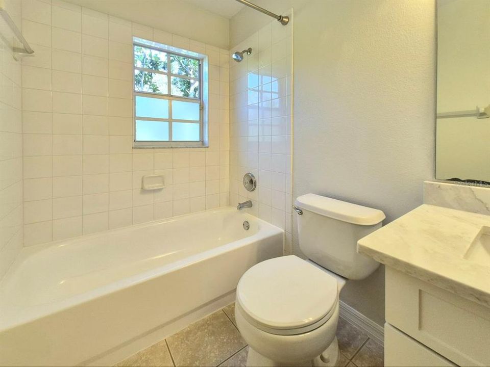 For Rent: $3,250 (2 beds, 2 baths, 1296 Square Feet)