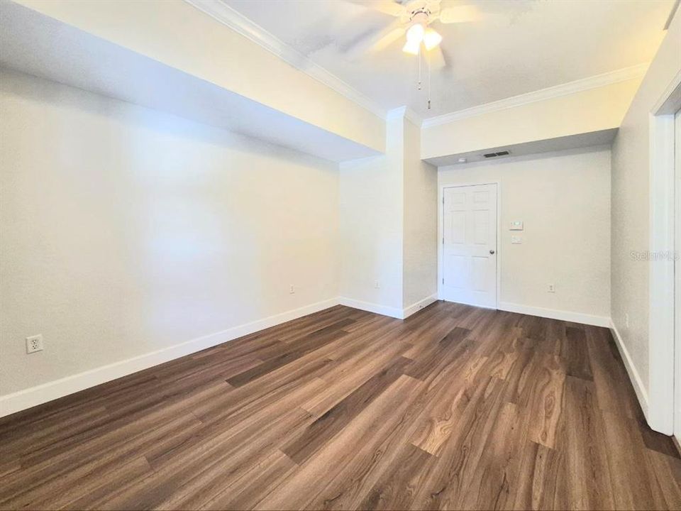 For Rent: $3,250 (2 beds, 2 baths, 1296 Square Feet)
