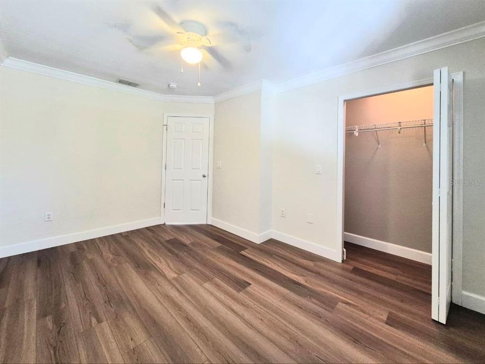 For Rent: $3,250 (2 beds, 2 baths, 1296 Square Feet)