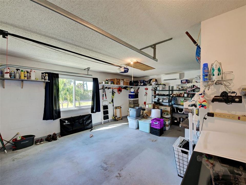 待售: $289,000 (2 贝兹, 2 浴室, 1410 平方英尺)