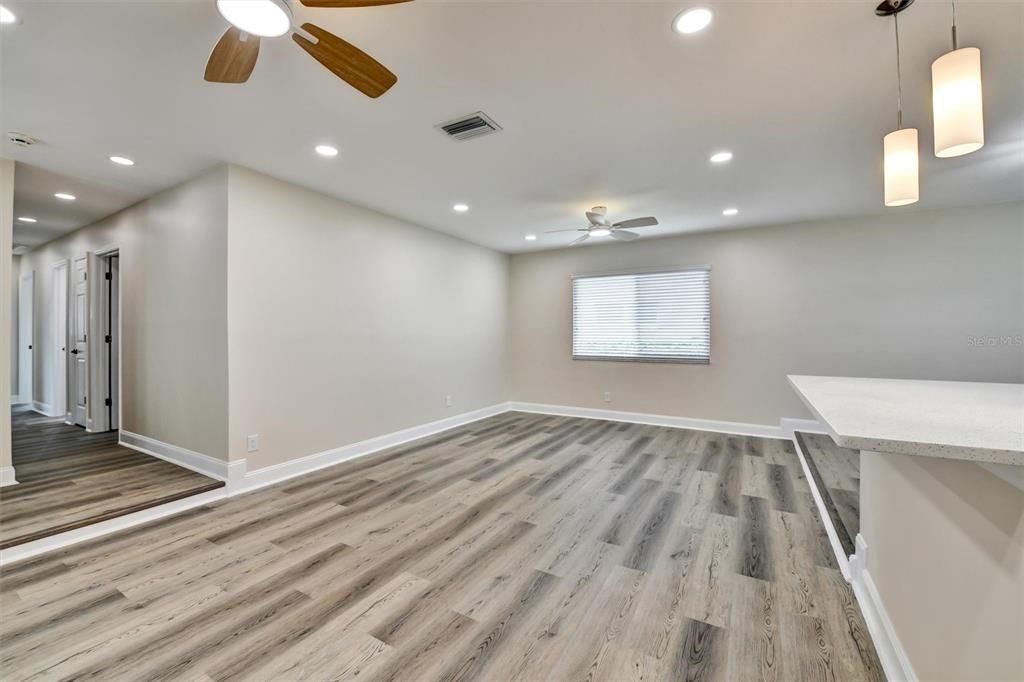 For Rent: $2,900 (4 beds, 2 baths, 1867 Square Feet)