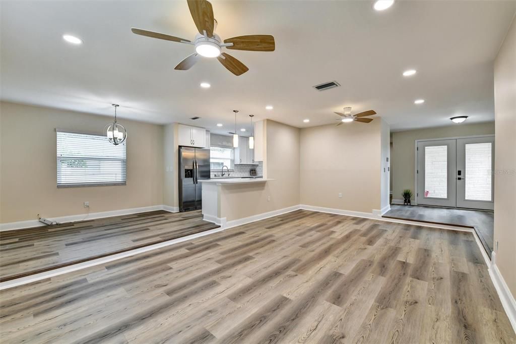 For Rent: $2,900 (4 beds, 2 baths, 1867 Square Feet)