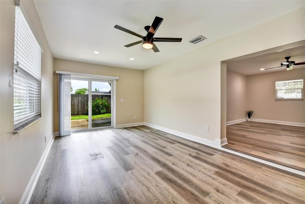 For Rent: $2,900 (4 beds, 2 baths, 1867 Square Feet)