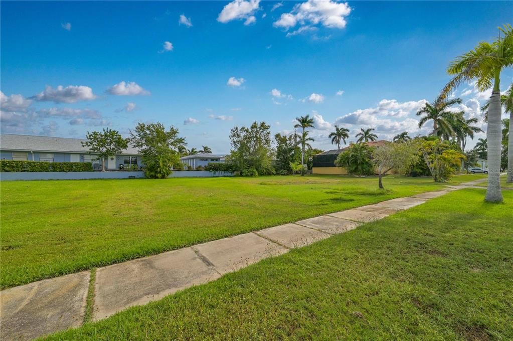 For Sale: $175,000 (0.13 acres)