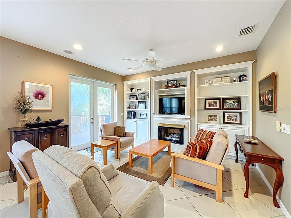 En Venta: $449,000 (3 camas, 2 baños, 1887 Pies cuadrados)